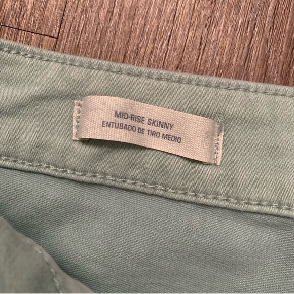 Universal Thread Mid Rise Skinny Jeans Size 4 - Picture 5 of 8